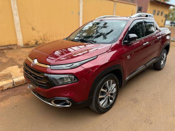 FIAT TORO 2.0 16V TURBO DIESEL VOLCANO 4WD AT9 FIAT TORO 2.0 16V TURBO DIESEL VOLCANO 4WD AT9